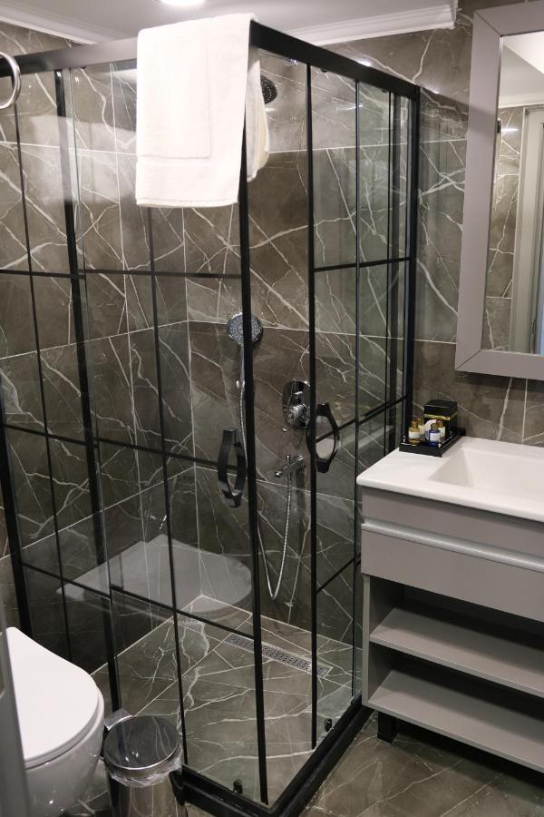 Dilens Bosphorus Hotel Istanbul Bagian luar foto