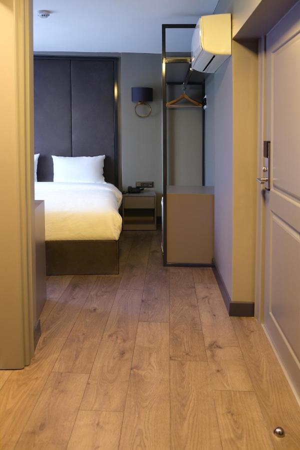 Dilens Bosphorus Hotel Istanbul Bagian luar foto